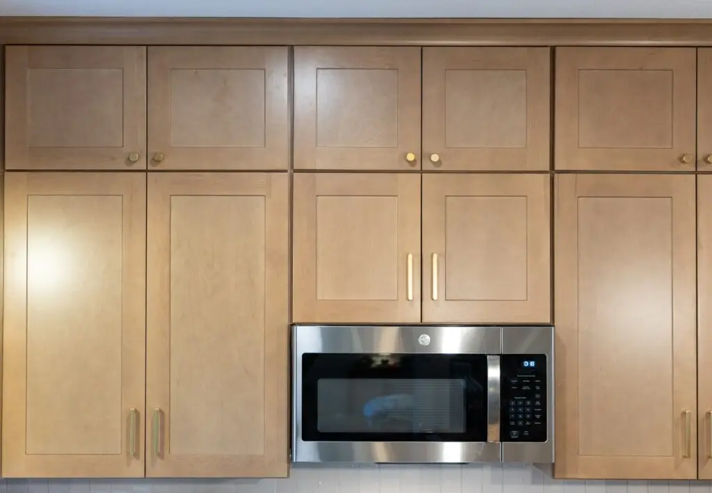 Tall Cabinets in Kitchen