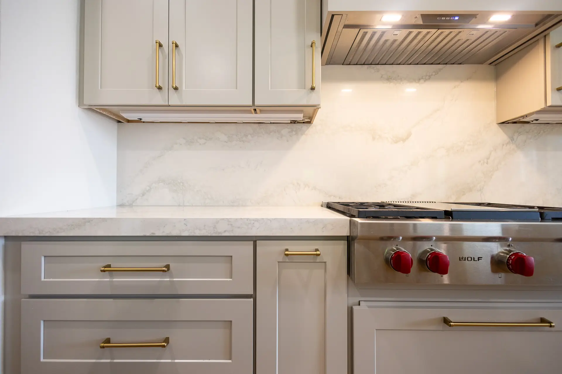 Classic And Contemporary Kitchen Remodel in Cedar Park, TX by Liberty Hill Cabinets project photo 3